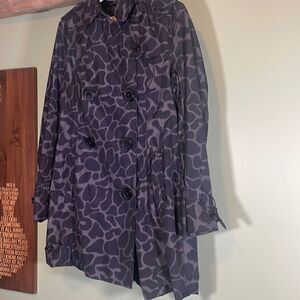 🍍Hawke & co animal print rain jacket